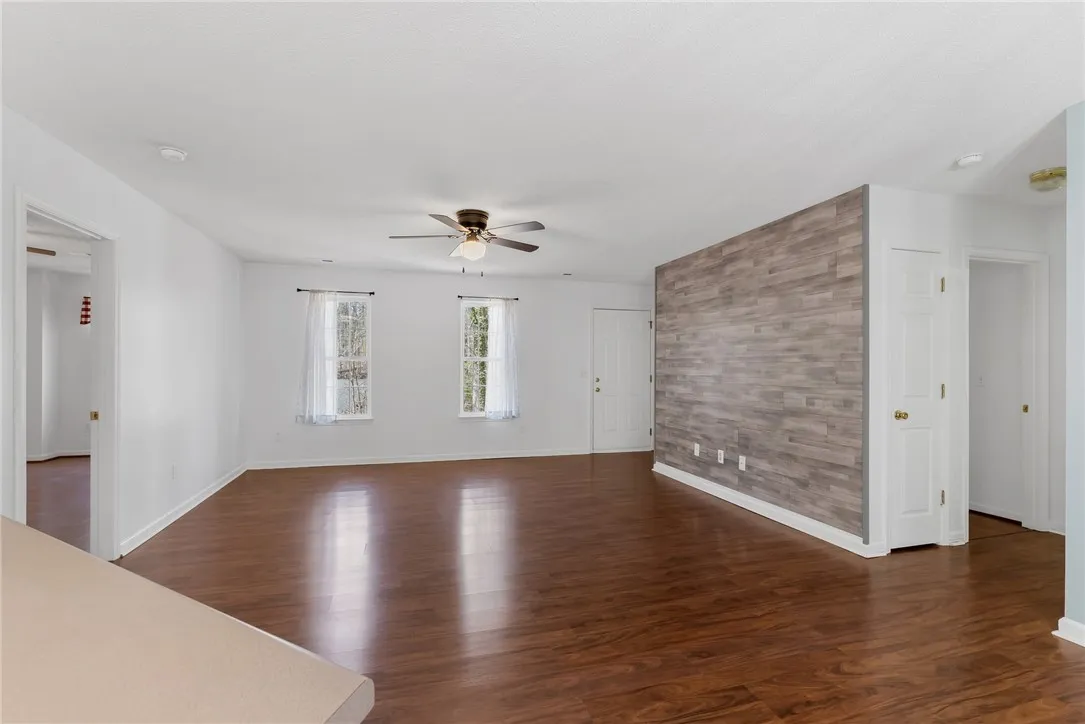 Property image 4 at 119 Cottonwood Drive, Seneca, SC 29678