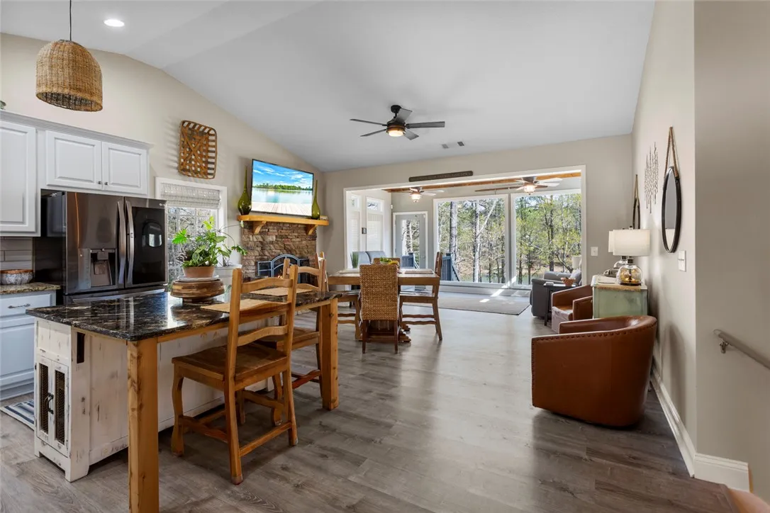Property image 4 at 300 Gladys Circle, Fair Play, SC 29643