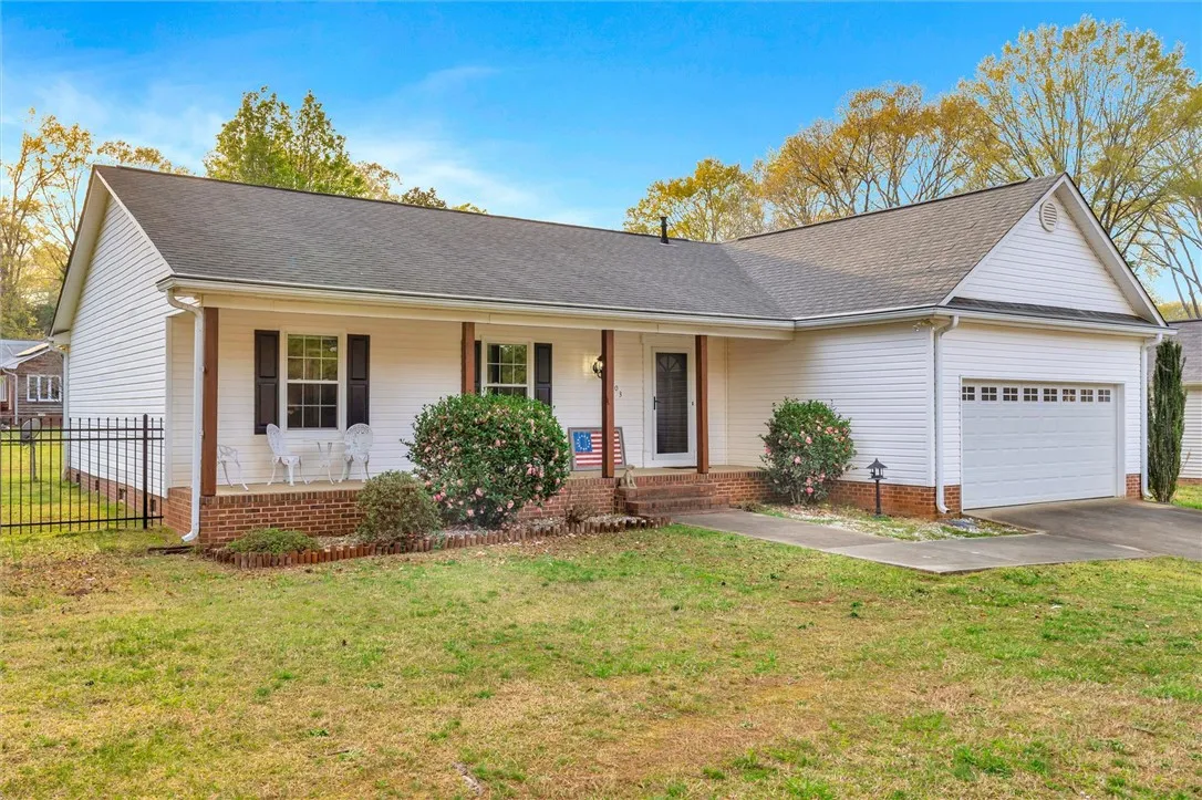 Property image 2 at 1003 Willow Run, Anderson, SC 29621