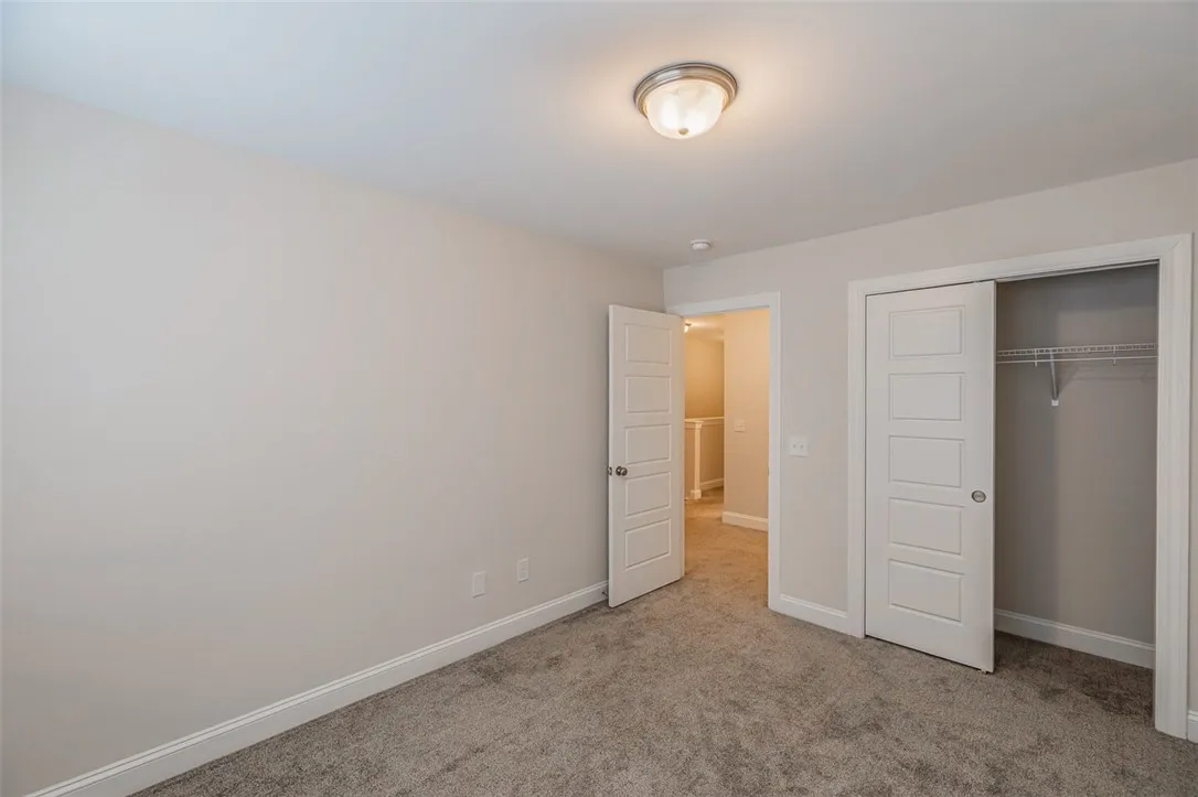 Property image 2 at 4 Camden Woods Trail, Greenville, SC 29607