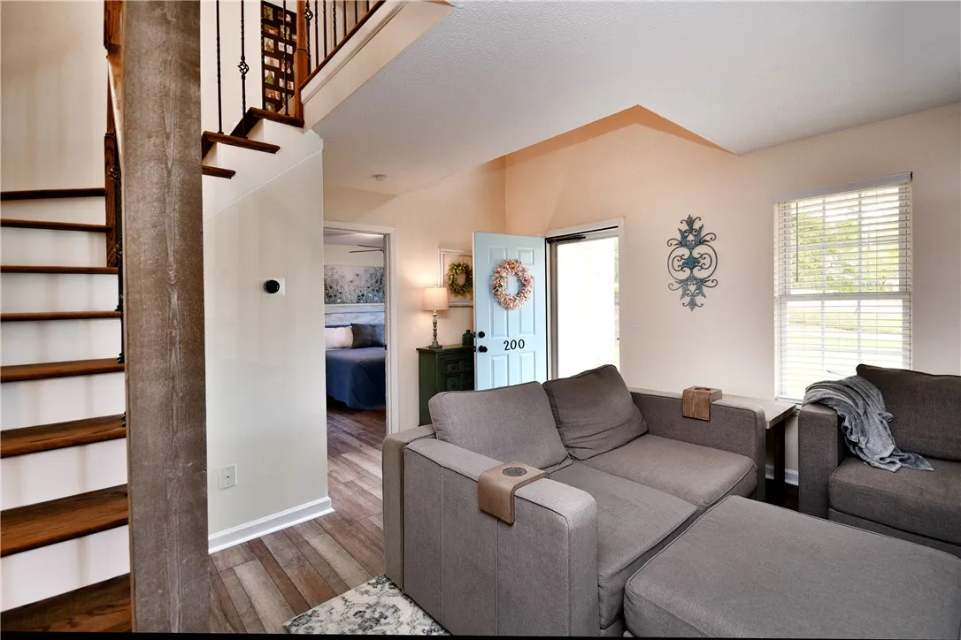 Property image 2 at 200 Edgewater Drive, Anderson, SC 29626