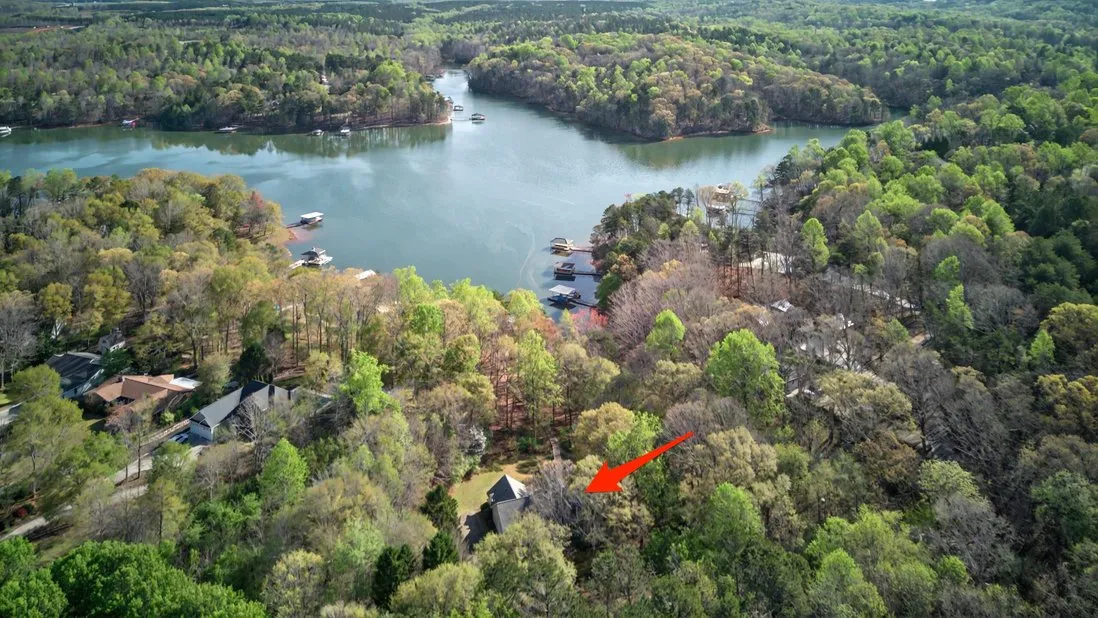 Property image 4 at 301 Woodhaven Court, Fair Play, SC 29643