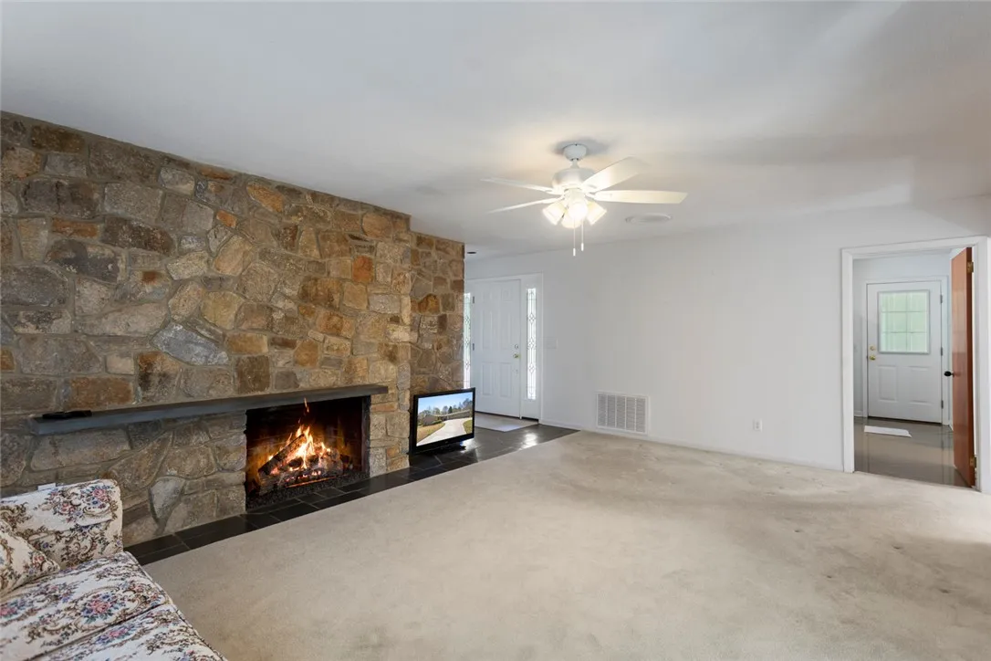 Property image 4 at 30 Joy Circle, Walhalla, SC 29691