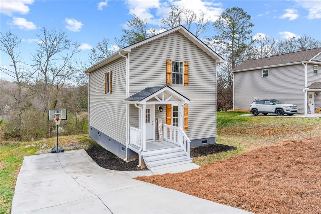 121 Forrester Drive