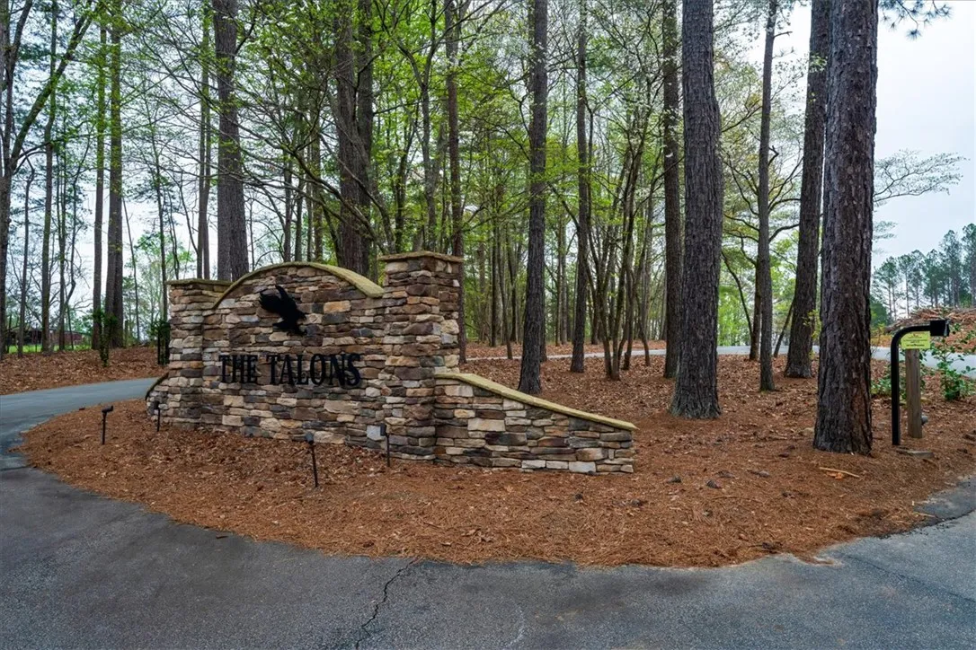 Property image 5 at 210 Talons Ridge Road, Seneca, SC 29672