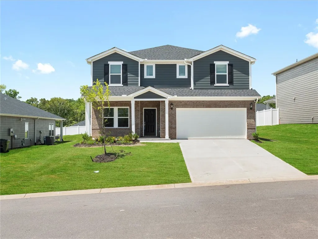 1017 Hillcraft Drive