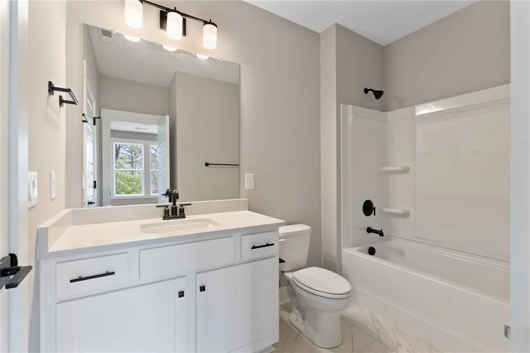 Property image 4 at 2610 Dog Leg Lane, Seneca, SC 29678