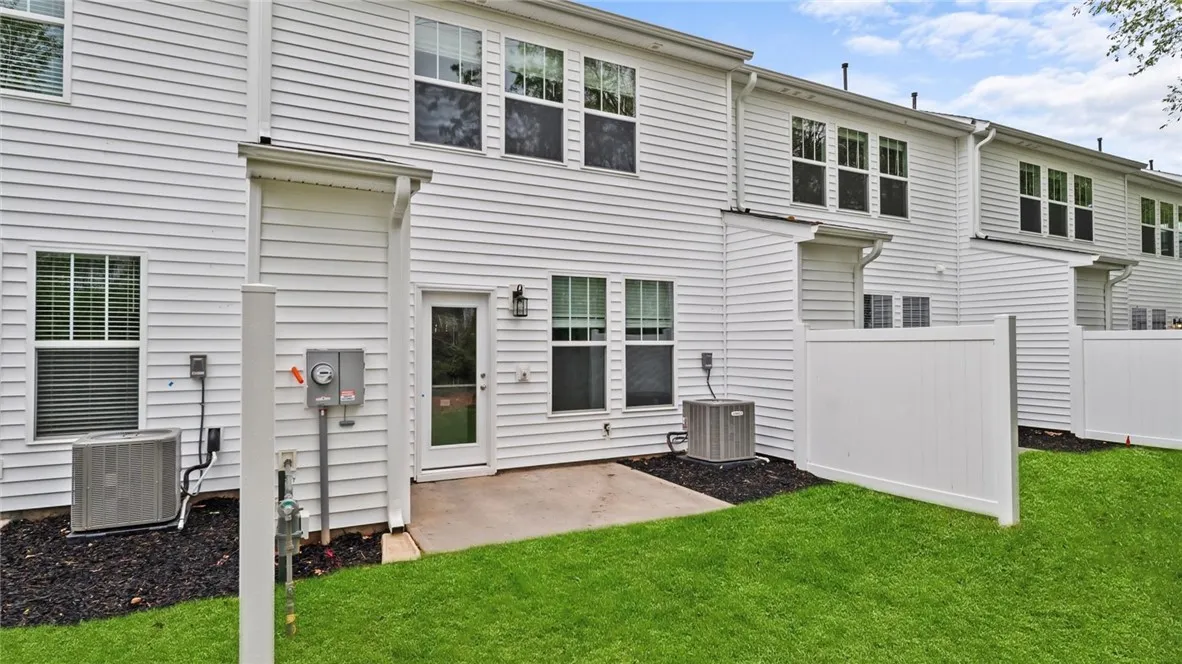 Property image 4 at 532 Harebell Way, Greenville, SC 29617