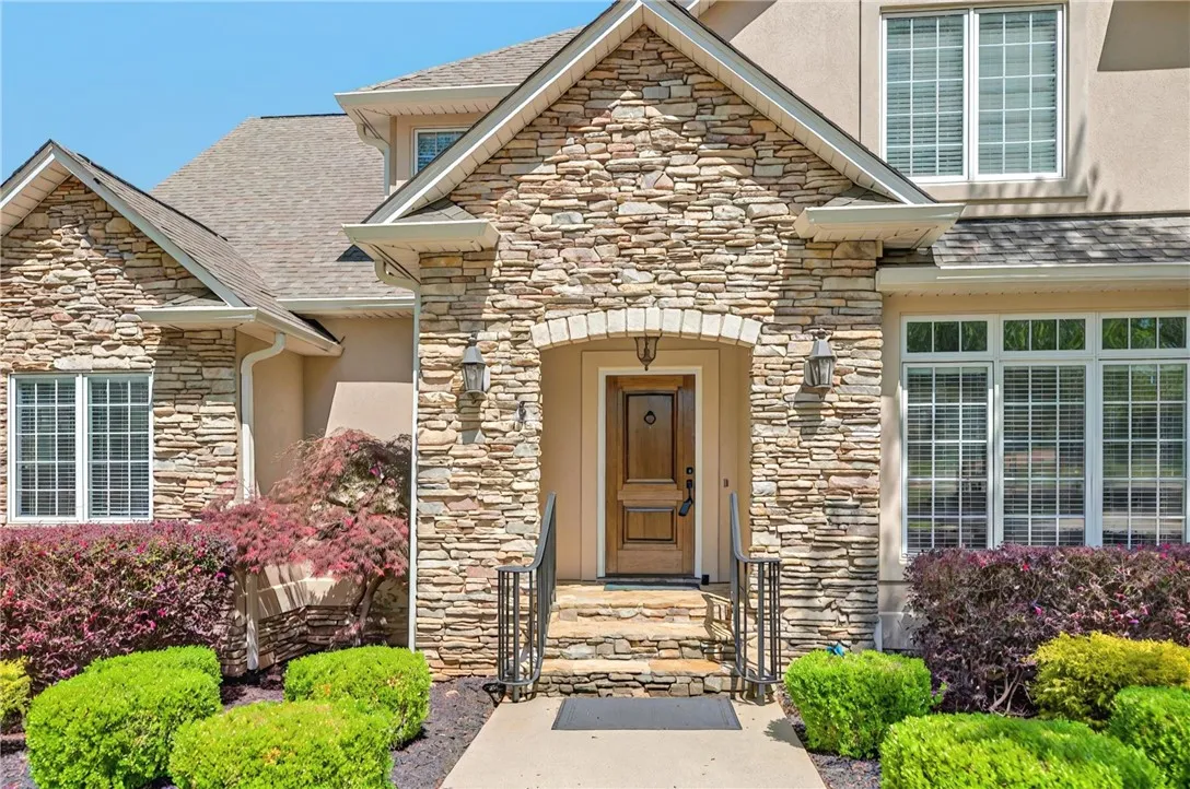 Property image 2 at 804 Eagleview, Anderson, SC 29625