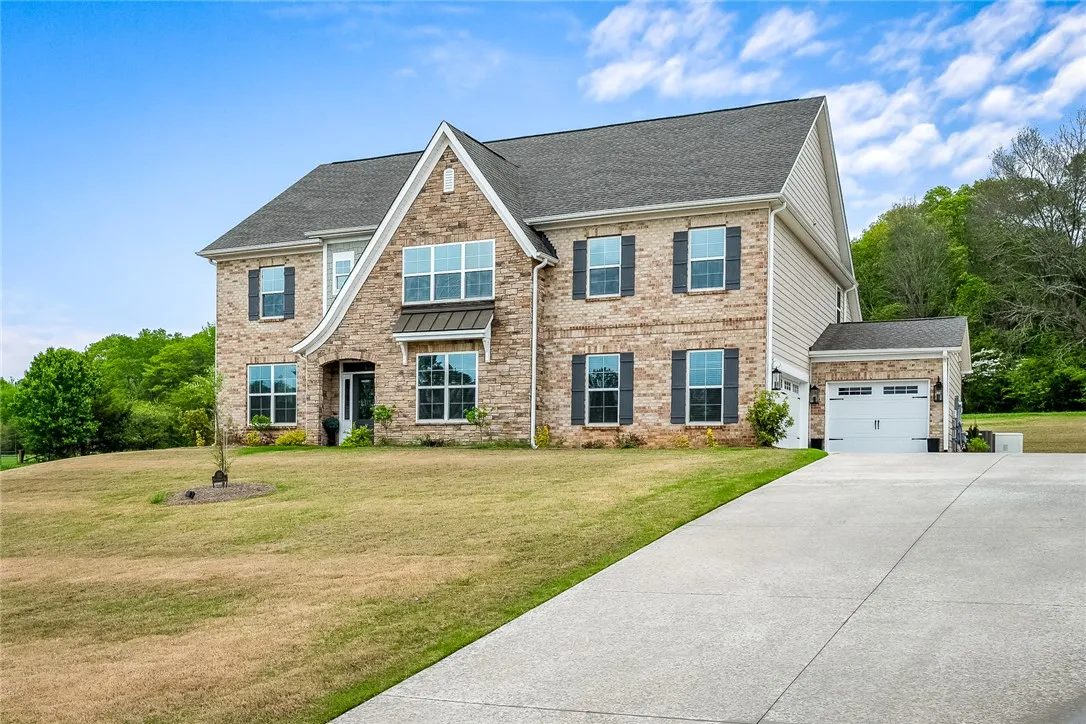 Property image 2 at 112 Winter Valley Lane, Belton, SC 29627