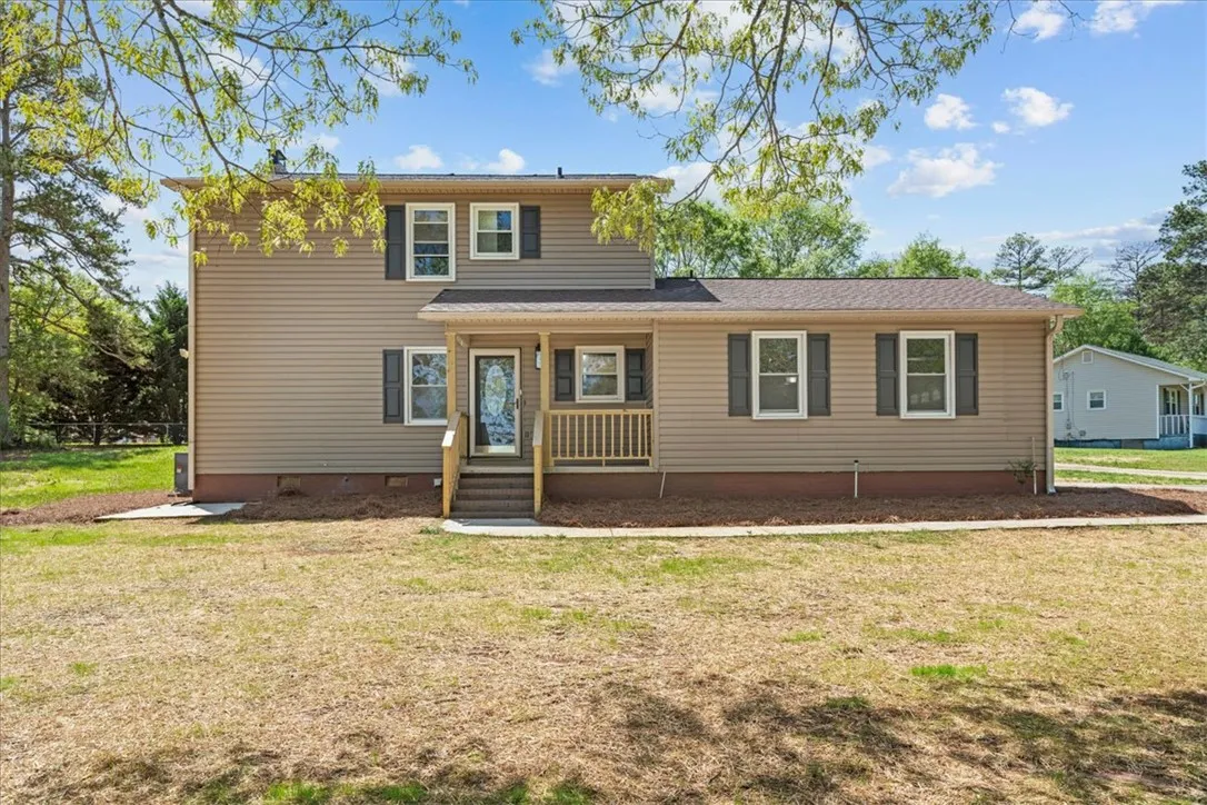 Southern Meadow, Seneca Community