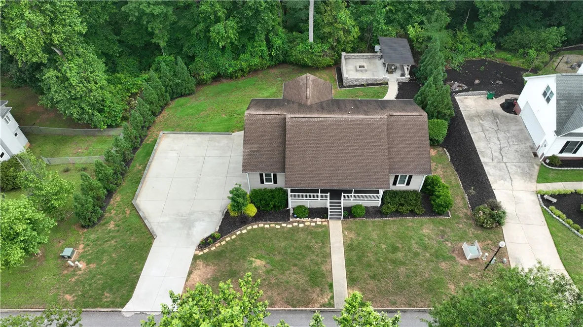 Property image 2 at 15009 Beacon Ridge Drive, Seneca, SC 29678