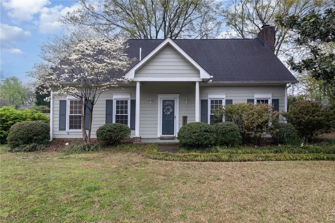 Property image 2 at 102 Crowndale Drive, Taylors, SC 29687