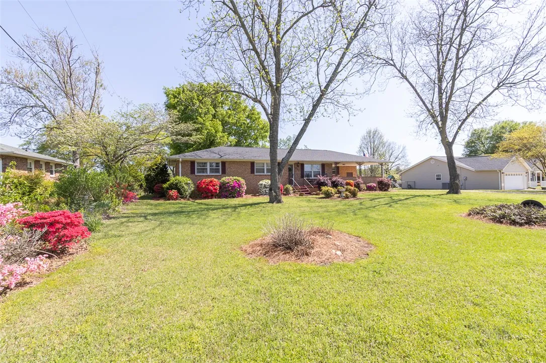 Property image 2 at 317 Rhodehaven Drive, Anderson, SC 29625