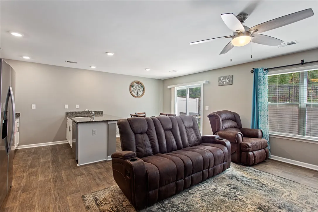 Property image 4 at 407 Oakmont Valley Trail, Seneca, SC 29678