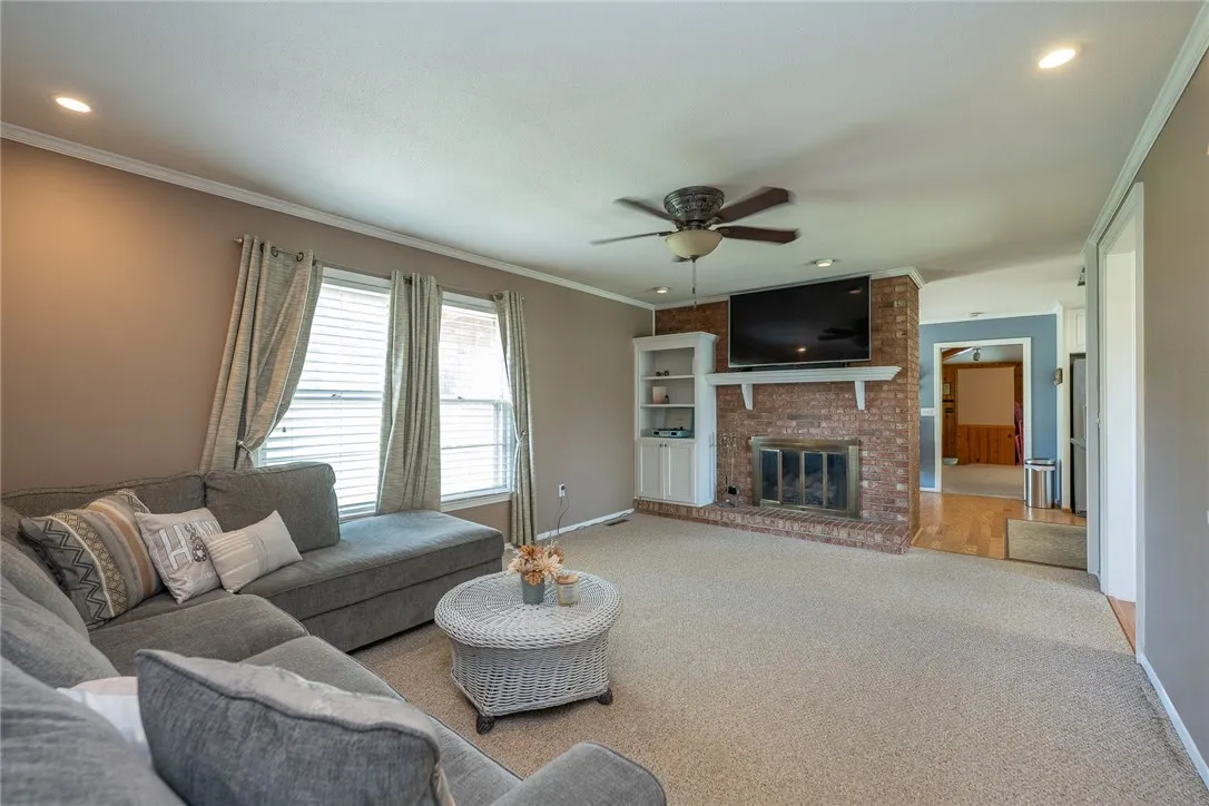Property image 4 at 107 Lullwater Parkway, Anderson, SC 29626