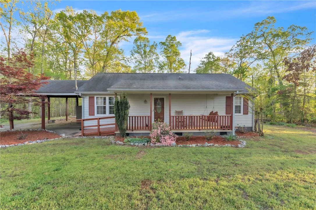 Hartwell Ridge, Anderson Community