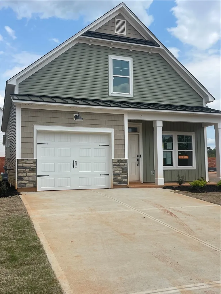 8 Sweetgrass Street