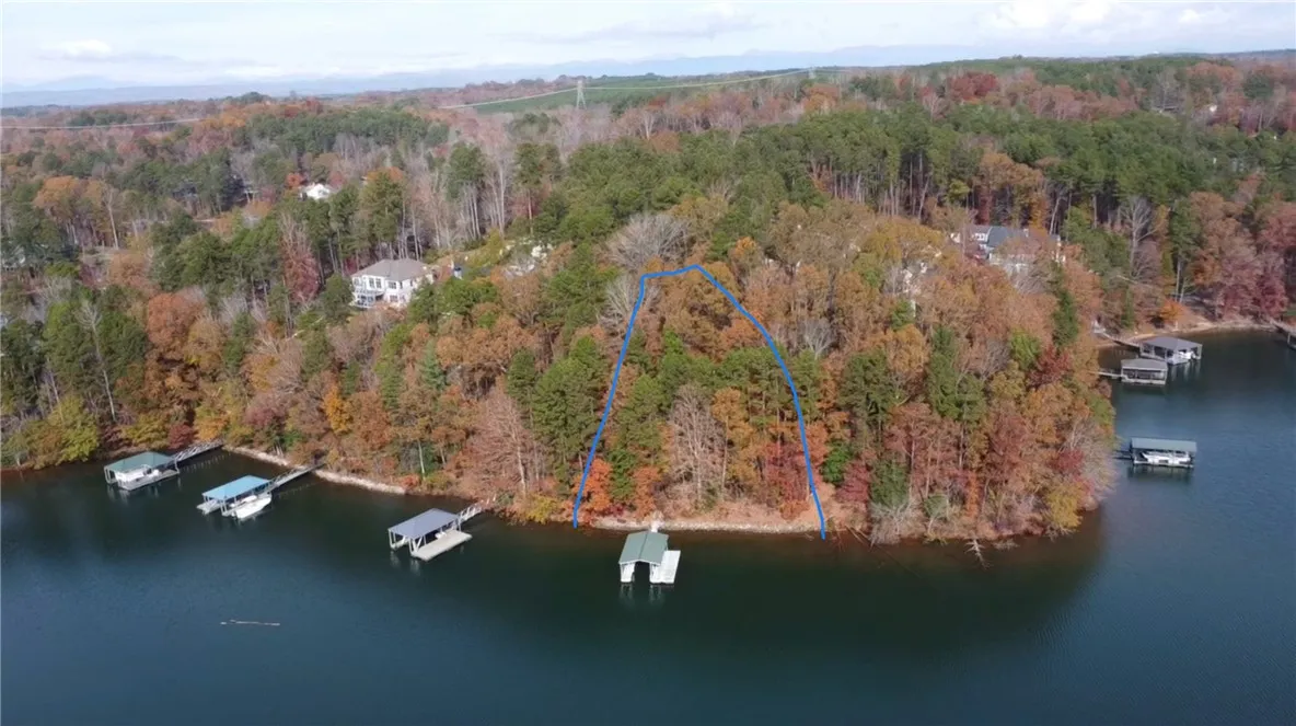 Property image 3 at 537 Peninsula Road Road, West Union, SC 29696