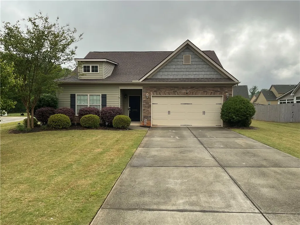 1036 Drakes Crossing