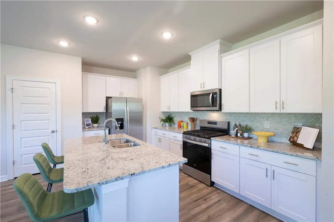 Property image 3 at 112 Gardner Avenue, Gray Court, SC 29645