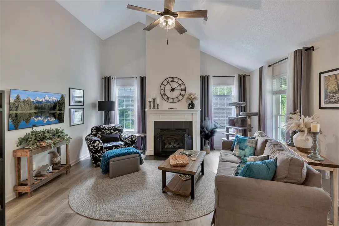 Property image 2 at 132 Grand Oak Circle, Pendleton, SC 29670