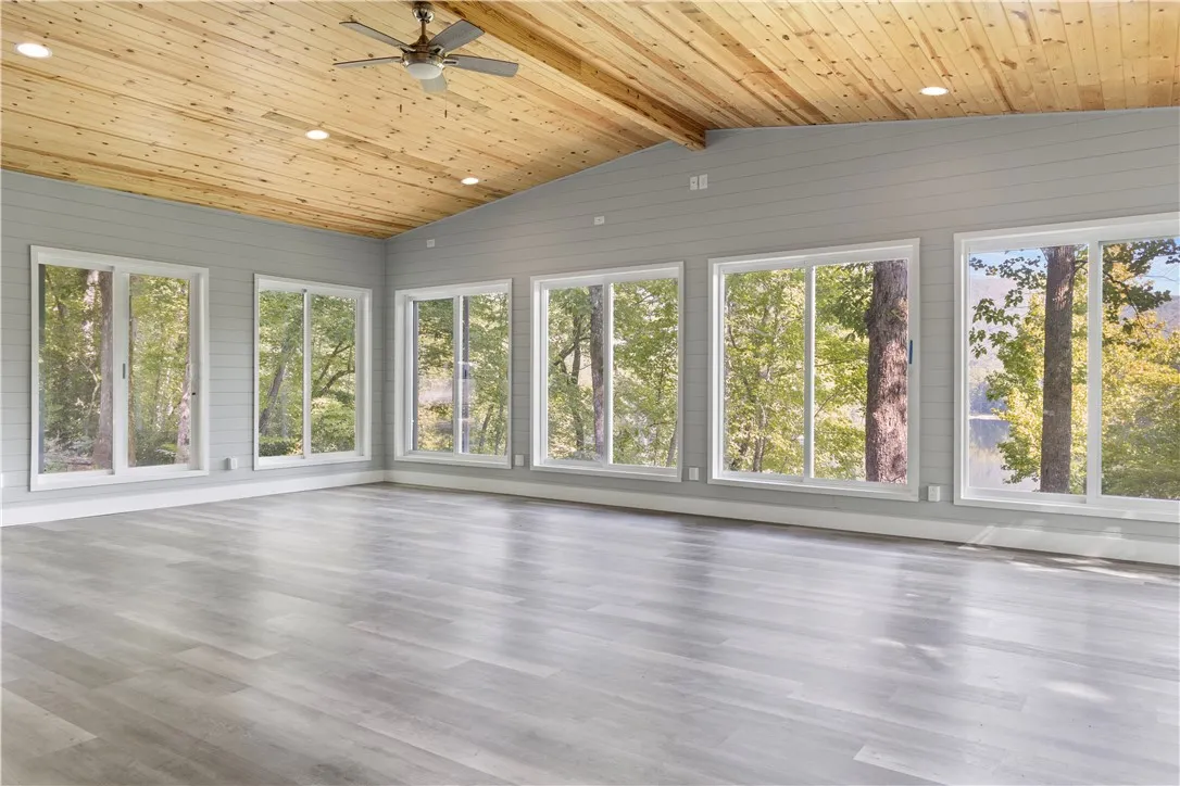 Property image 4 at 335 Lake Cheohee Road, Tamassee, SC 29686