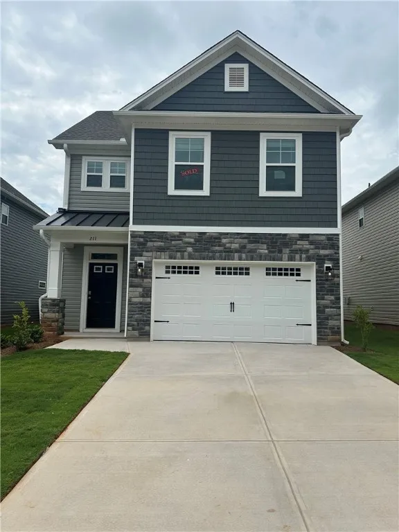 211 Brown Circle