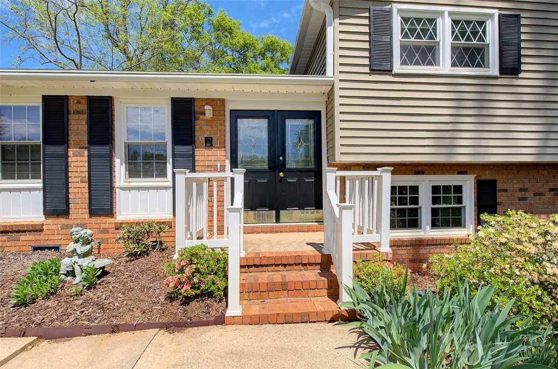 Property image 3 at 209 Victoria Way, Piedmont, SC 29673