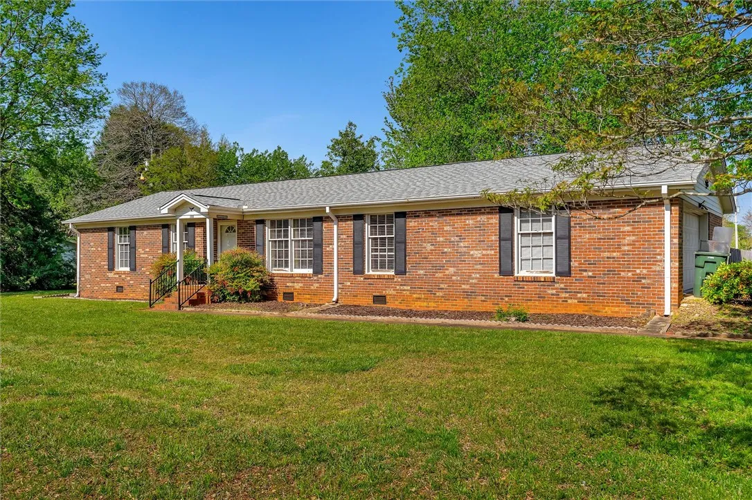 Property image 1 at 101 Patrick Avenue, Easley, SC 29642