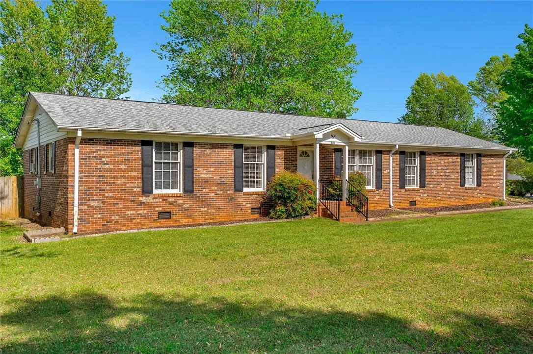 Property image 3 at 101 Patrick Avenue, Easley, SC 29642
