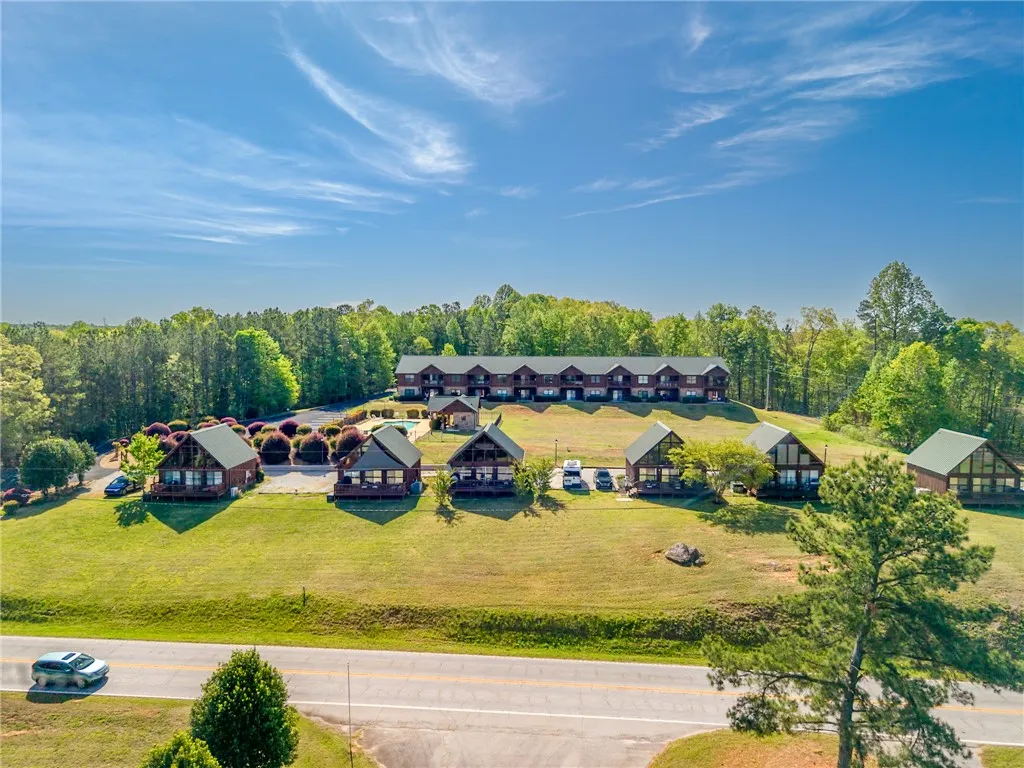 Property image 3 at 312 Kill Devil Hill Drive, Six Mile, SC 29682