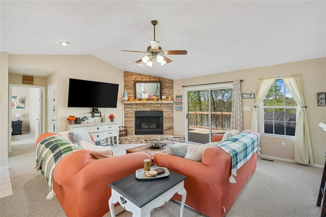 Property image 5 at 224 Lake Breeze Lane, Westminster, SC 29693