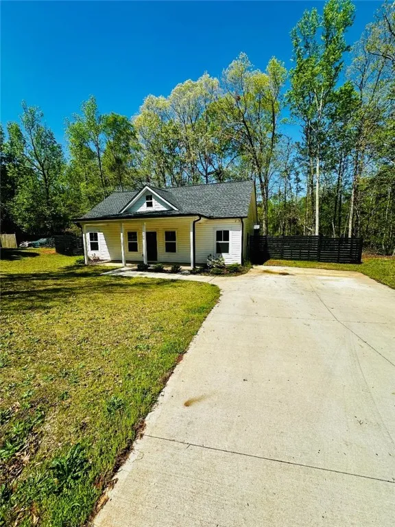 Property image 3 at 139 Camelot Drive, Belton, SC 29627