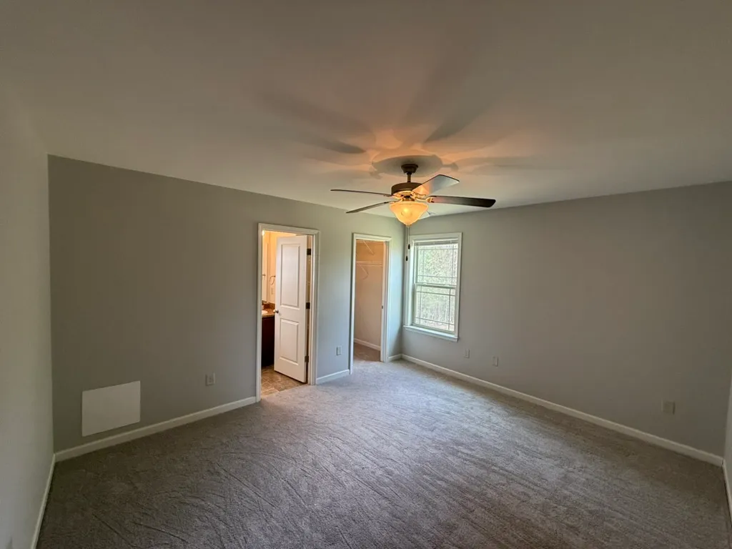 Property image 4 at 214 Stonegate Drive, Seneca, SC 29678