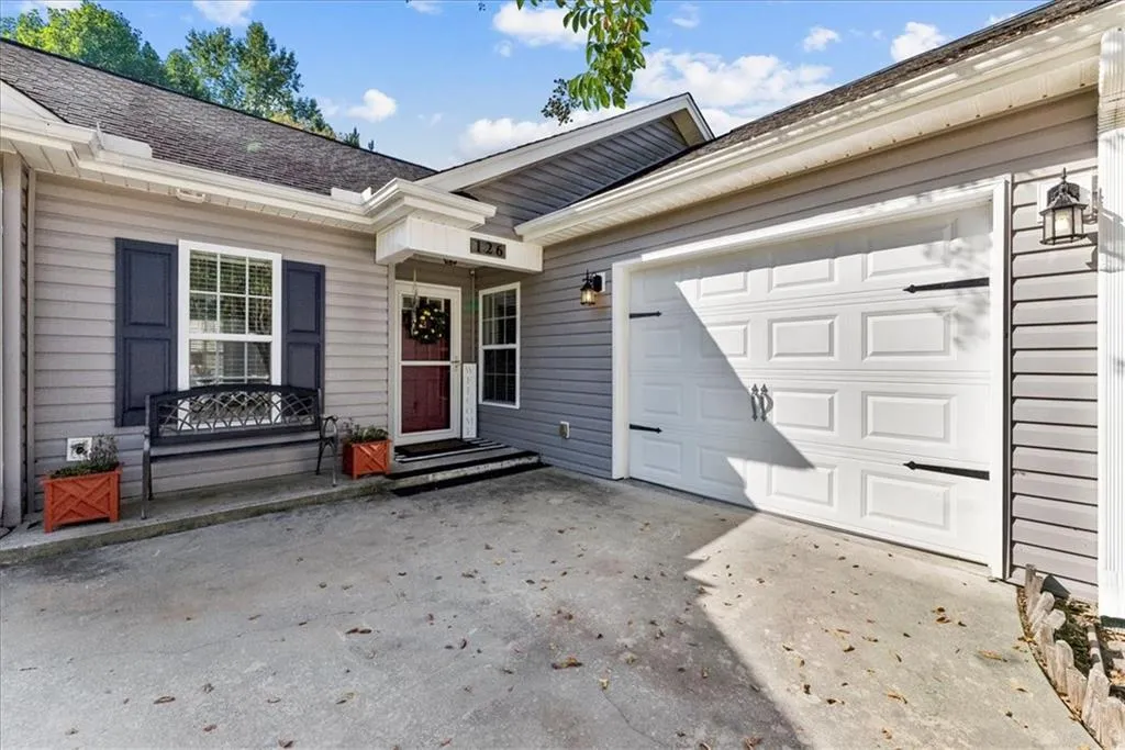 Property image 4 at 126 Cove View Court, Seneca, SC 29678