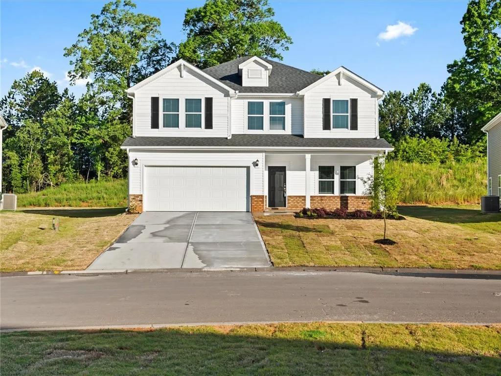 221 Maxwell Drive