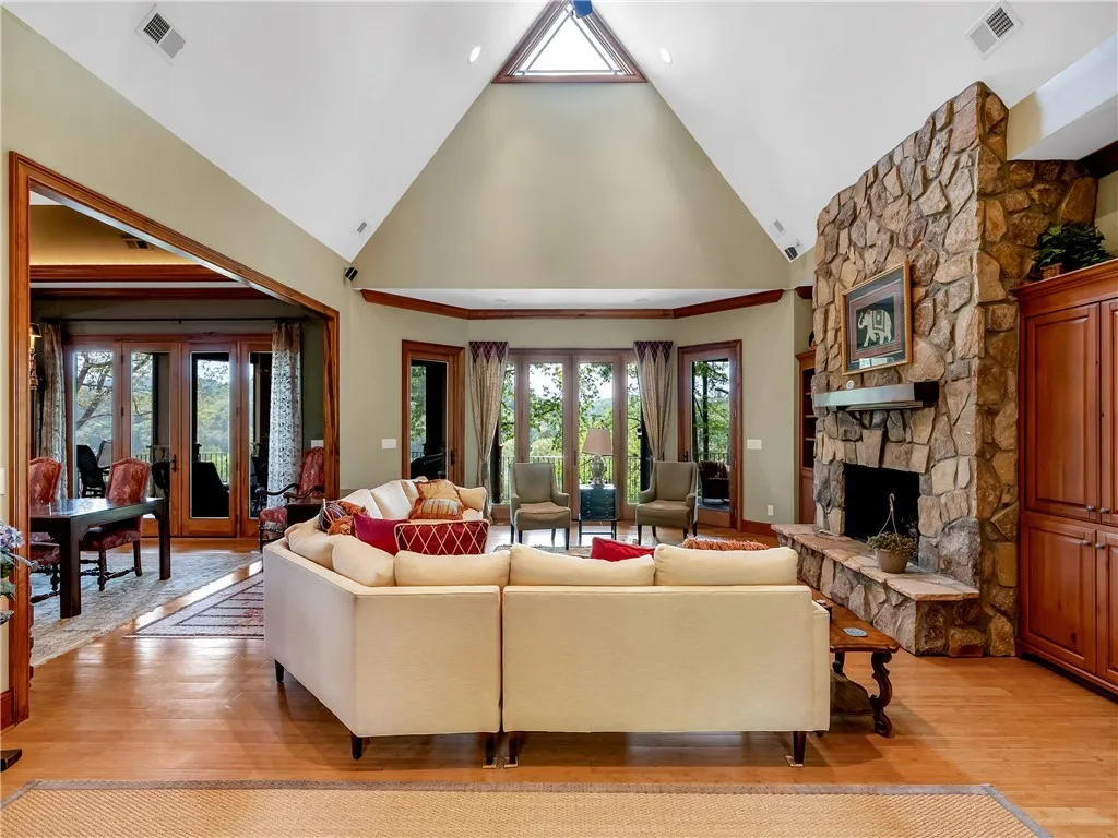 Property image 5 at 220 Long Cove Court, Sunset, SC 29685