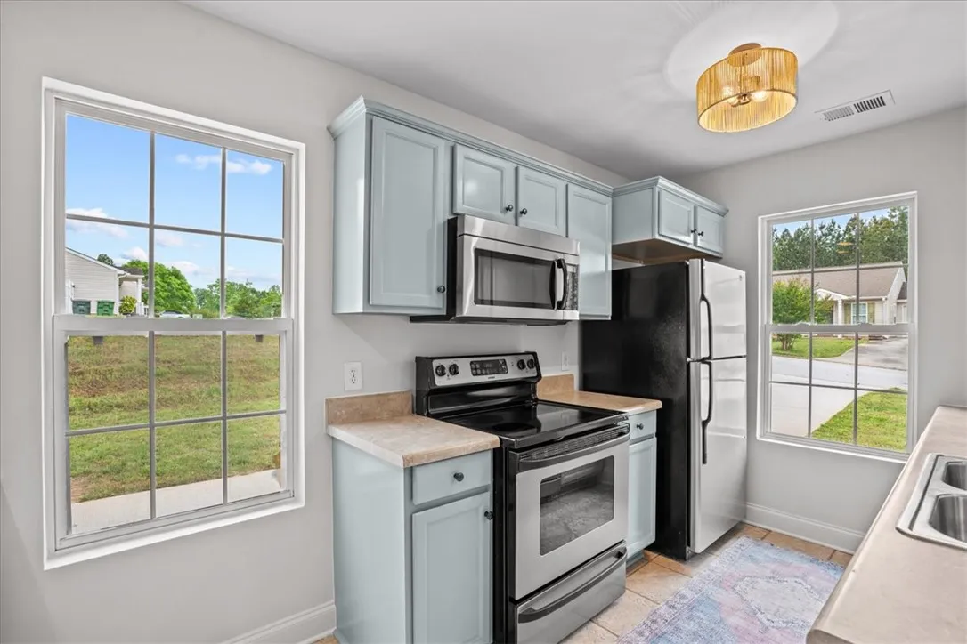Property image 4 at 232 Tamarack Drive, Seneca, SC 29678