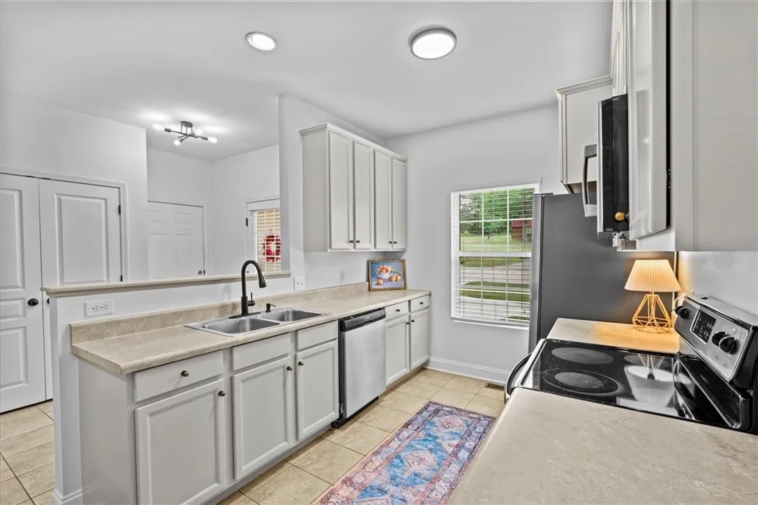 Property image 4 at 511 E Perkins Creek Road, Seneca, SC 29678