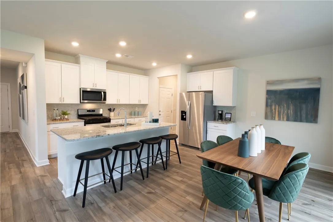 Property image 3 at 113 Tantalus Street, Gray Court, SC 29645