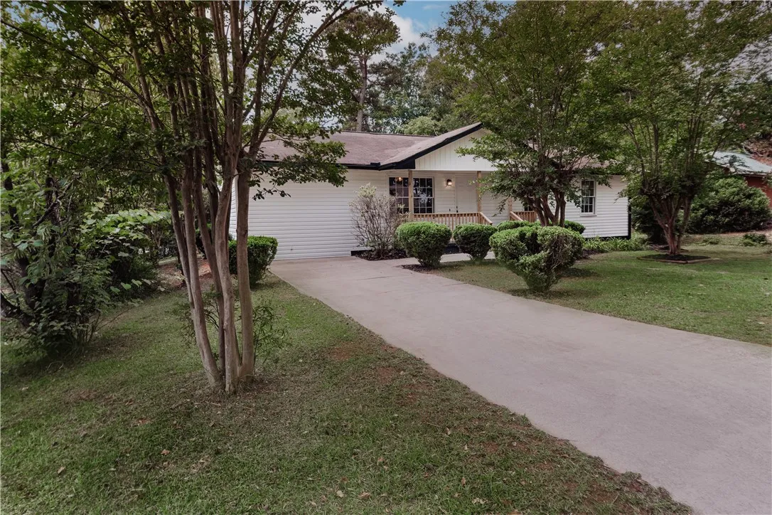 Property image 1 at 1004 Gilreath Road, Anderson, SC 29621