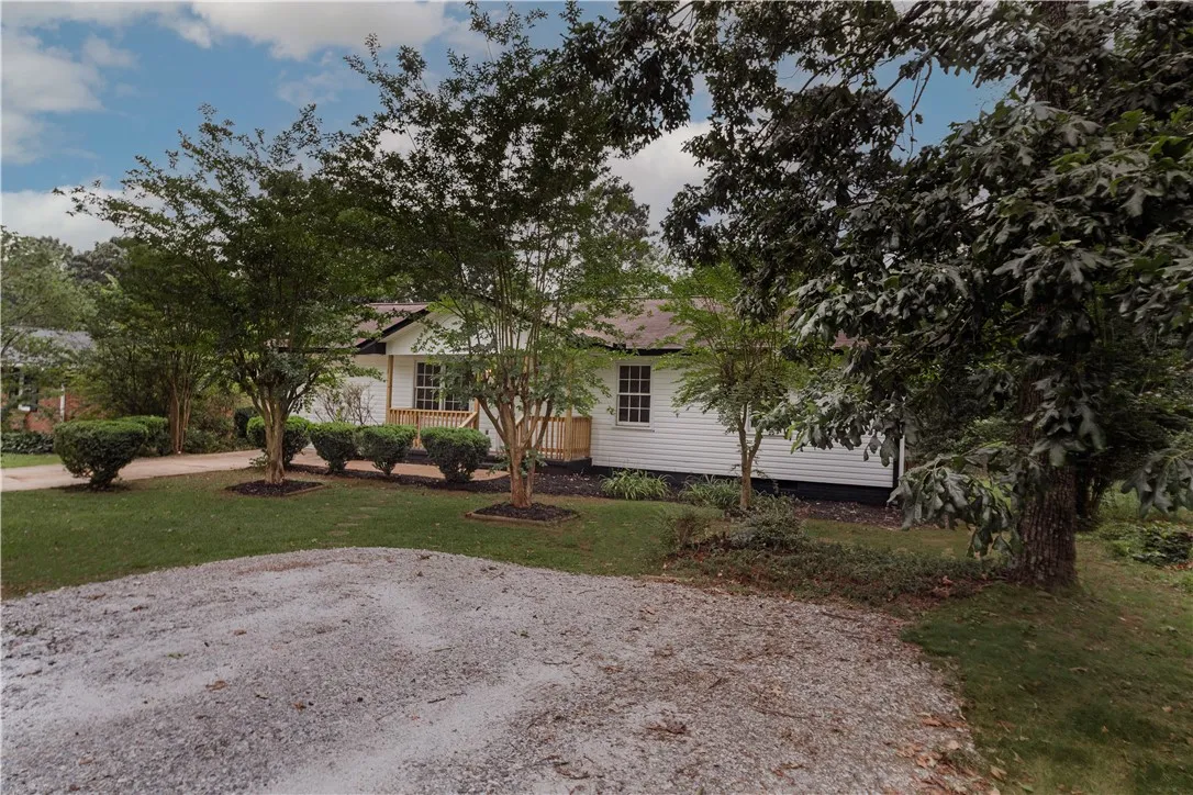 Property image 3 at 1004 Gilreath Road, Anderson, SC 29621
