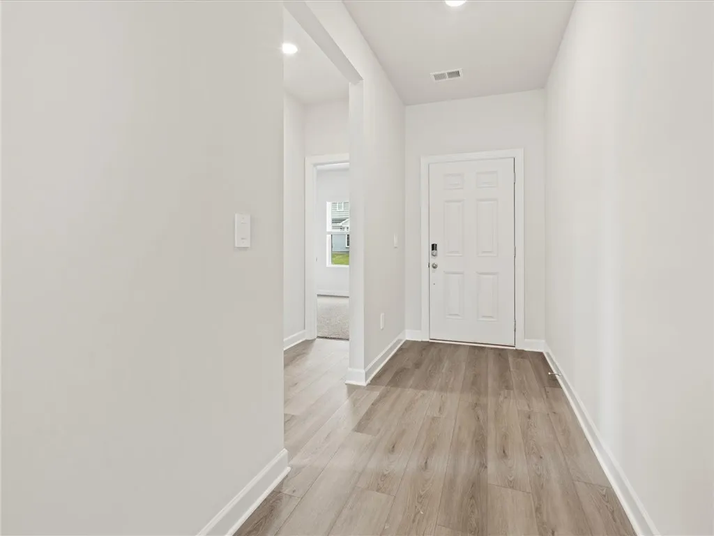 Property image 2 at 750 Treeline Road, Moore, SC 29369