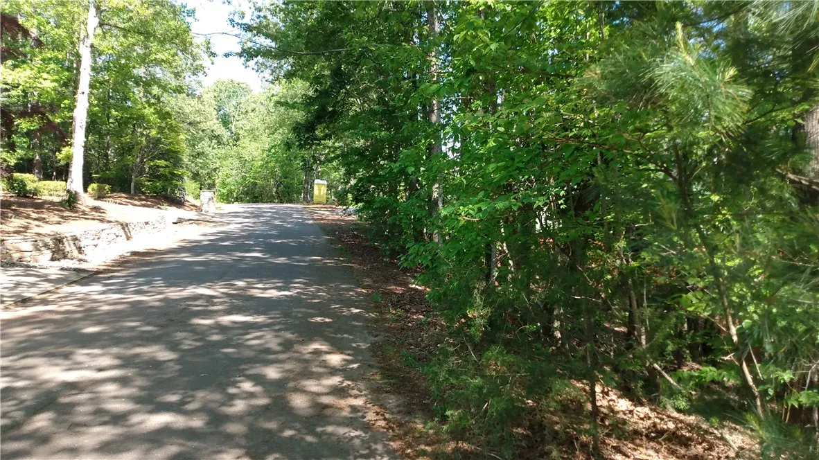 Property image 2 at 237 Bay View Drive, Salem, SC 29676