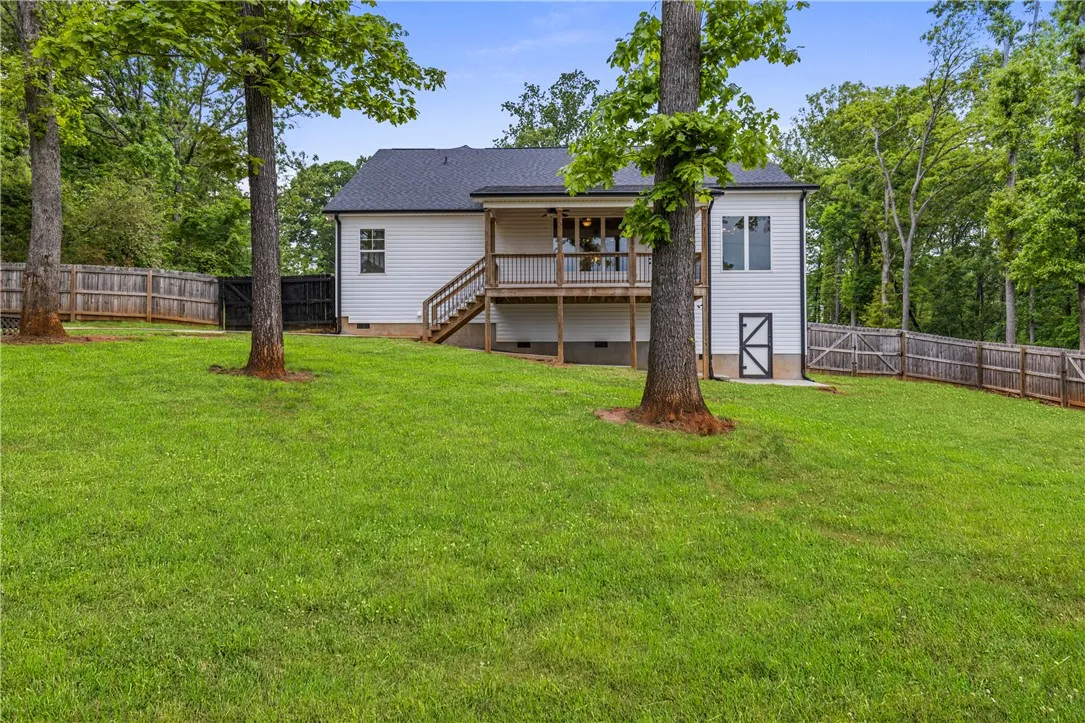 Property image 3 at 604 Robin Hood Lane, Anderson, SC 29621