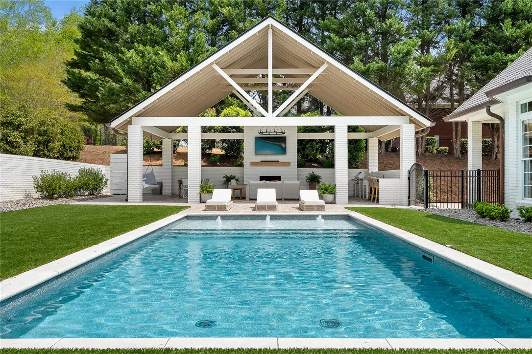 Property image 3 at 105 Caversham Lane, Anderson, SC 29621