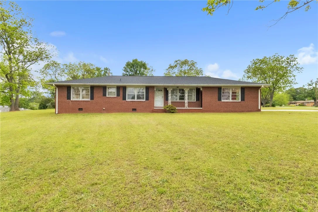 Property image 2 at 316 Rhodehaven Drive, Anderson, SC 29625