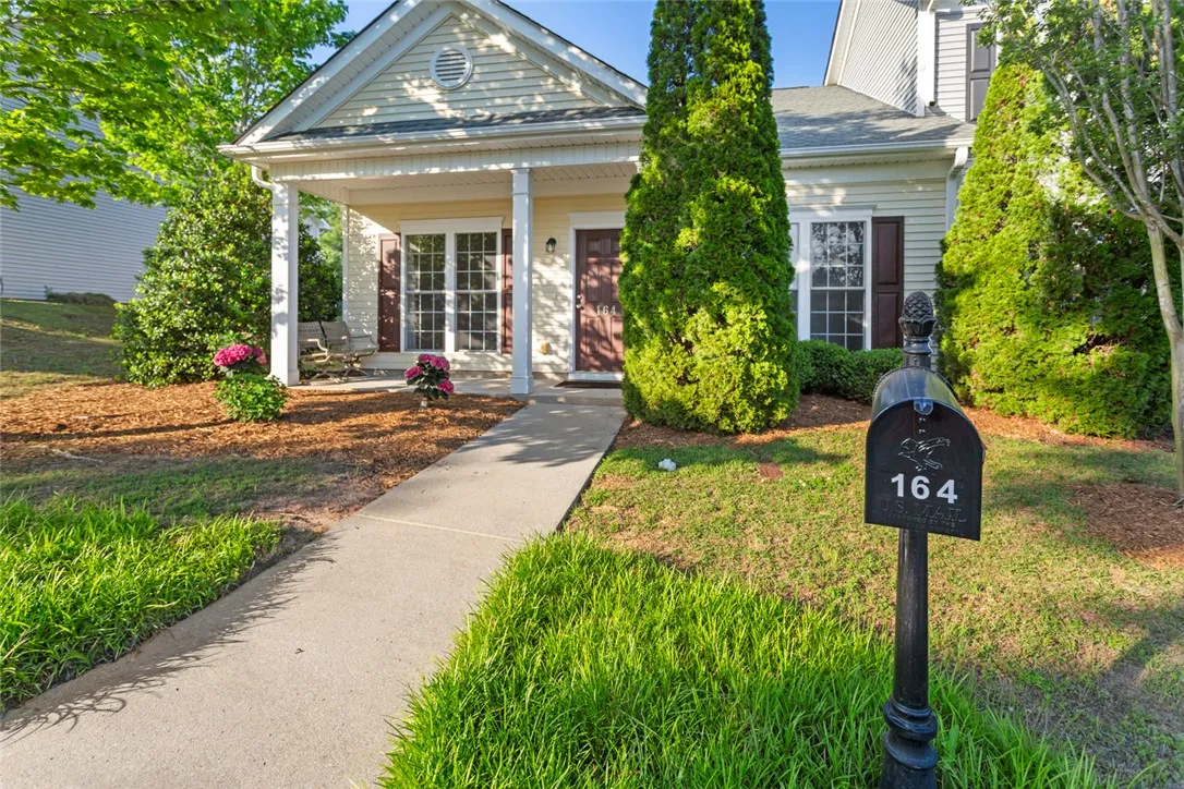 Property image 2 at 164 Heritage Place Drive, Pendleton, SC 29670
