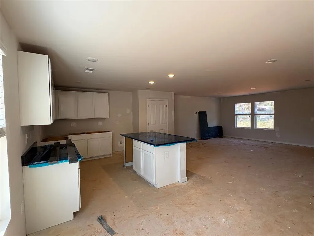 Property image 5 at 927 Flat Rock Road, Anderson, SC 29624